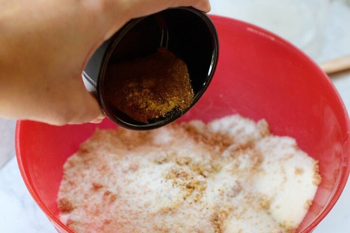 healing soothing homemade gingerbread sugar scrub