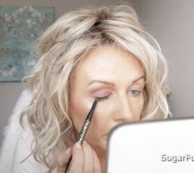 try this easy 5 minute one eyeshadow makeup look for hooded eyes, Applying eyeliner to the lash line