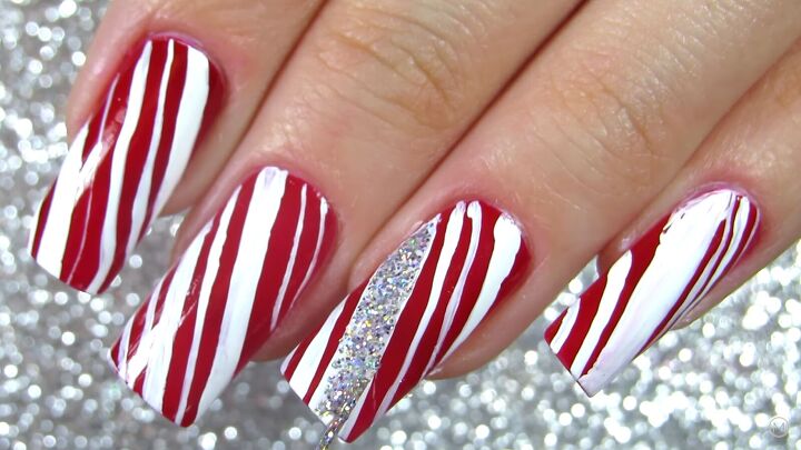 how to do cute red white candy cane christmas nails for the holidays, Red and white Christmas nails with glitter