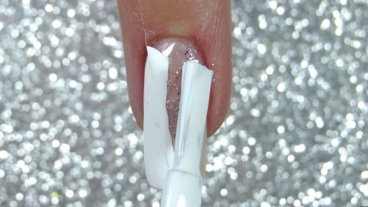 how to do classy white nails with silver glitter for christmas, White glitter nails for Christmas