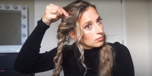 2 cute easy christmas updos for long hair you can try at home