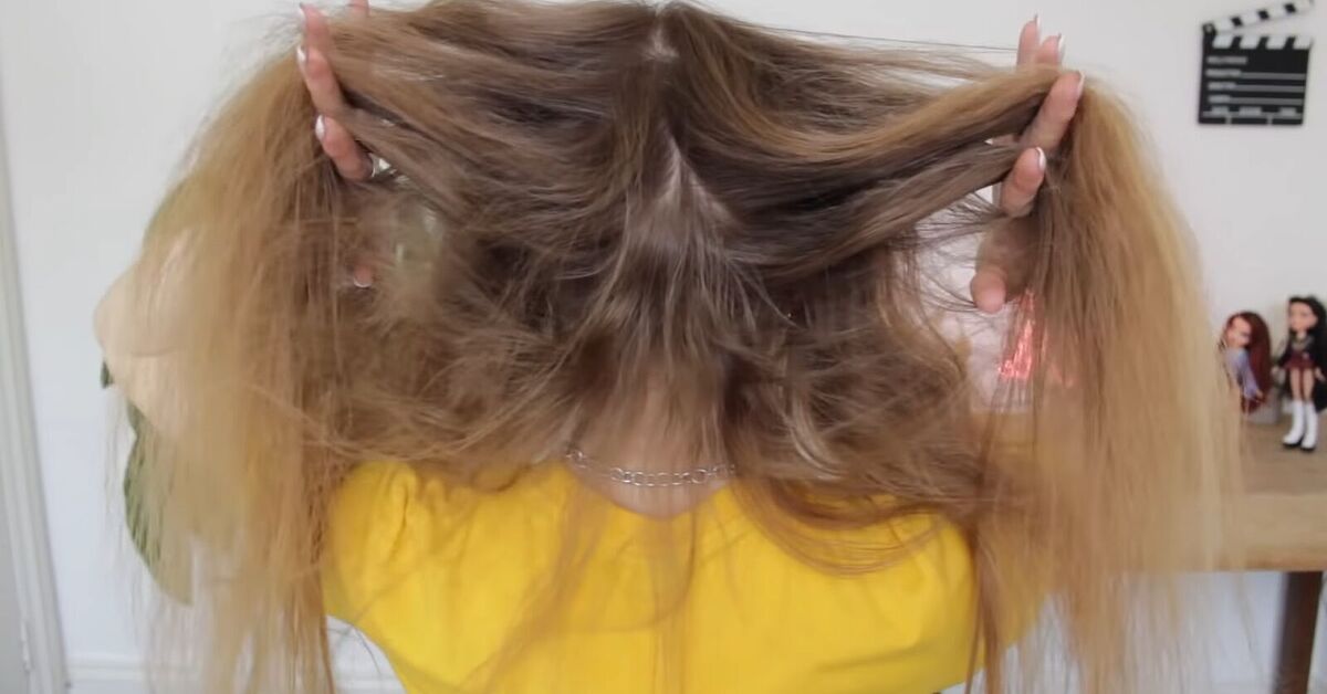 How to Get Straight Hair Without Heat: The Silk Scarf Wrapping Method |  Upstyle