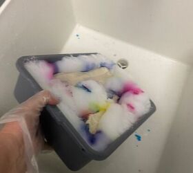 How to Use Shaving Cream and Pigment Dyes to Dye Your Canvas Shoes