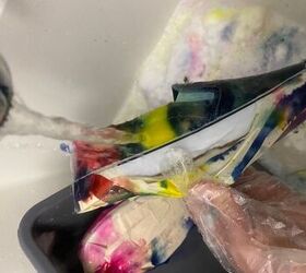 How to Use Shaving Cream and Pigment Dyes to Dye Your Canvas Shoes Upstyle