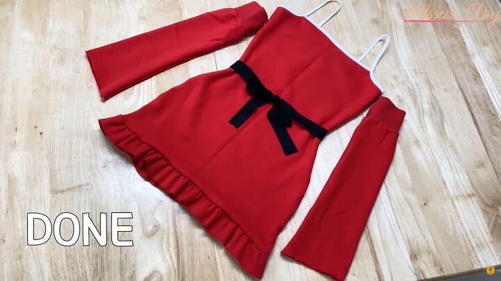 diy christmas bow dress D.I.Y. Christmas Bow Dress #DIY#uglychristmassweaterparty#bowdress