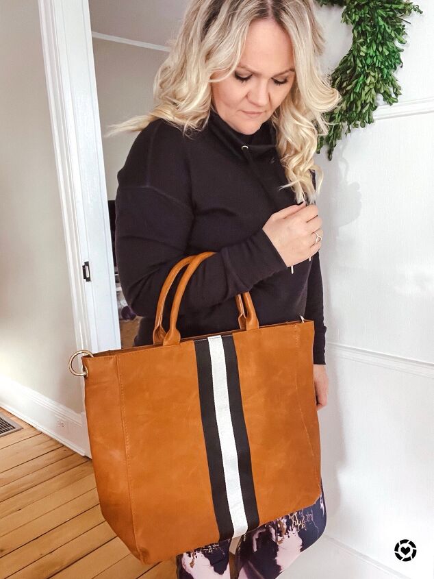 perfect purse to add to your christmas list, Social Threads vegan bag