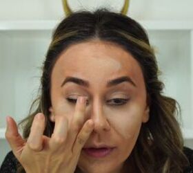 Need Some Festive Glamour? Try This Sexy Christmas Makeup Look  Upstyle