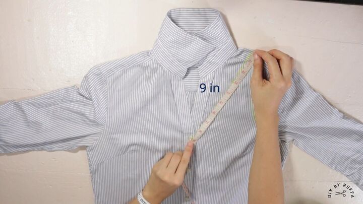 diy shirt into crop top how to refashion your old work shirts, Measuring the depth of the top