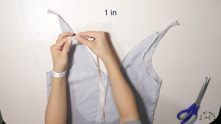 diy shirt into crop top how to refashion your old work shirts, Measuring the open seams