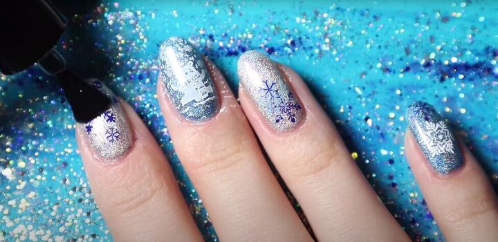 how to do easy blue silver nails with snowflakes for winter, Glitter snowflake nails