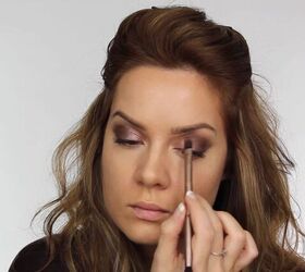 quick easy glam makeup for a new year s eve party, Blending dark and light eyeshadow shades