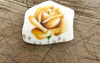 How to Create a Vintage Brooch Pin From Recycled Crockery