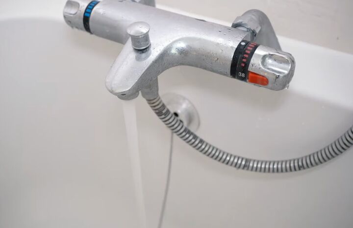 Learn How to Rest & Unwind With This Relaxing Self-Care Bath Routine ...