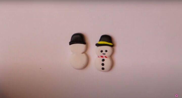 4 adorable diy polymer clay christmas earrings for the festive season, Adding a yellow stripe to the snowman s hat