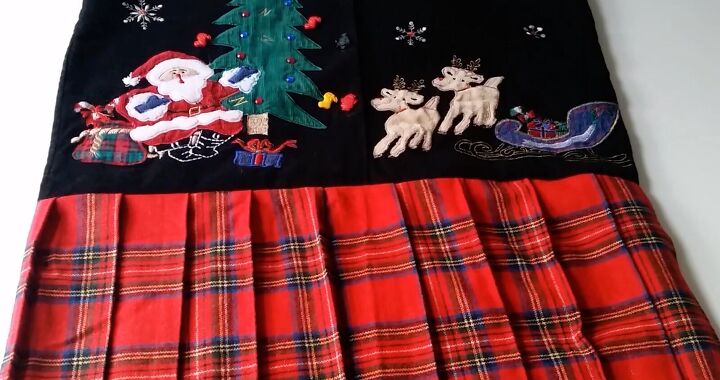 This DIY Ugly Christmas Sweater Dress is the Perfect Amount of Tacky! | Upstyle This DIY Ugly Christmas Sweater Dress is the Perfect Amount of Tacky! | Upstyle