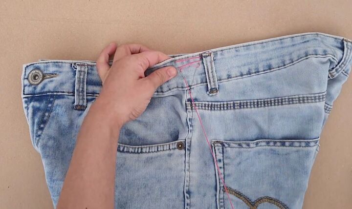 How to Downsize Jeans With & Without Sewing - 6 Different Ways | Upstyle