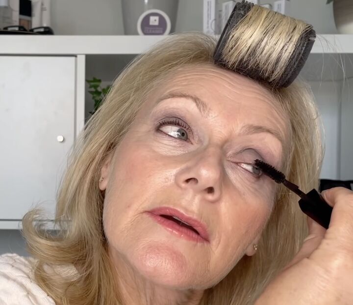 how to rock a smokey eye as an older woman mature makeup tutorial, Smokey eye for mature eyes