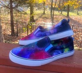 How to Use Shaving Cream and Pigment Dyes to Dye Your Canvas Shoes