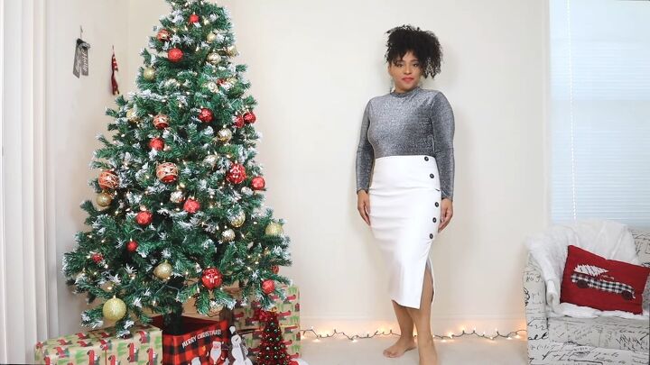4 cute christmas outfits with leather skirts to wear for the holidays, Christmas outfit with a white leather skirt