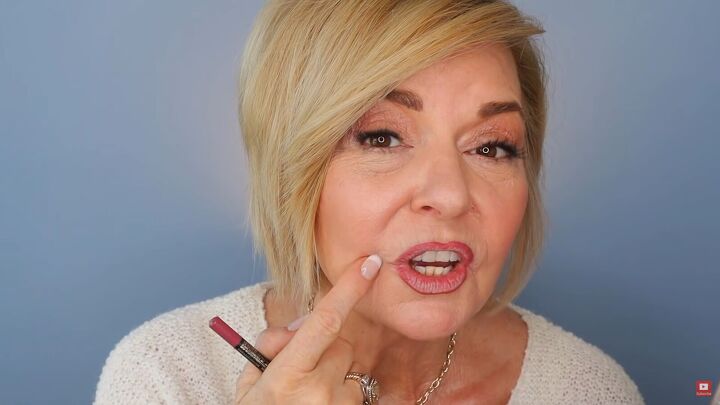 how to fake big lips over 50 lipstick tutorial for mature women, How best to apply lip liner for older lips