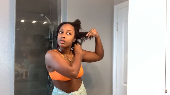 easy wash day routine how to do a wash go on type 4 natural hair, Applying a leave in conditioner