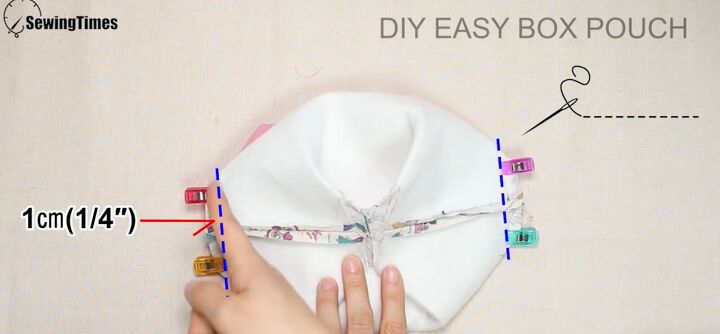 sew the perfect gift 5 easy sew gift ideas with step by step videos, Sewing the pinched corners