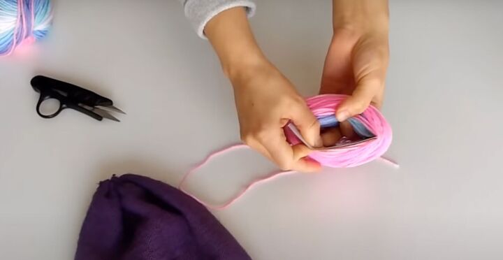how to sew a beanie 2 ways using fleece fabric or an old sweater, How to make a pompom