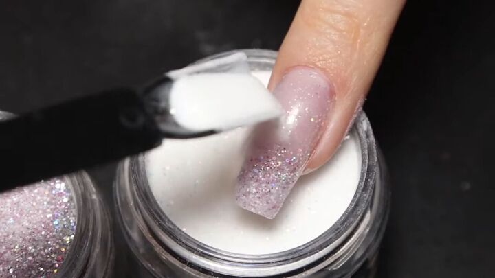 3 easy dip powder nail ideas french glitter ombre marble nails, Covering the top of the nail with powder