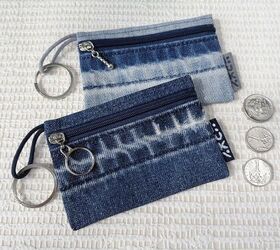 handy zipper pouch, Unfold the jeans bottom hem to add the character