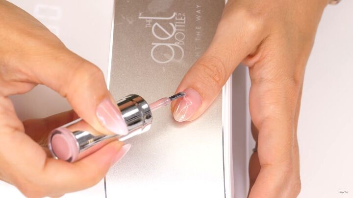 how to do elegant classy baby boomer nails at home, Applying the third coat as a bead