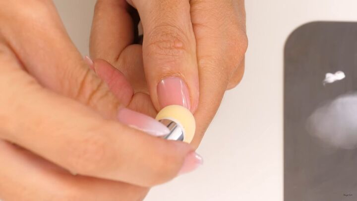 how to do elegant classy baby boomer nails at home, Baby boomer nail design