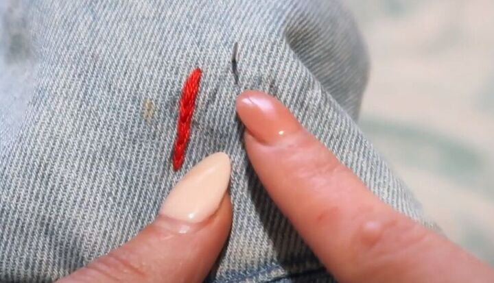 how to embroider clothes by hand using 3 basic stitches, Example of a split stitch in embroidery