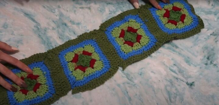 got an old crochet blanket try out this granny square bag tutorial, Granny square purse pattern
