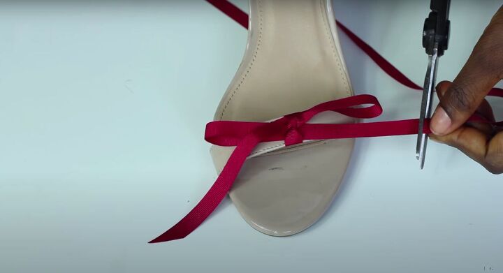 how to make embellishments for shoes 3 cute diy shoe decorating ideas, Cutting the ends of the ribbon
