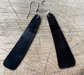 Turn You Old Vinyl Records Into One of a Kind Earrings!