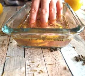A simple herbal nail soak you can do at home (no salon needed)