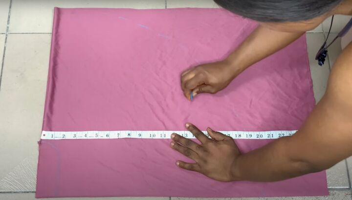 how to make a no sew diy butterfly top you can wear 2 ways, Marking the bust measurements