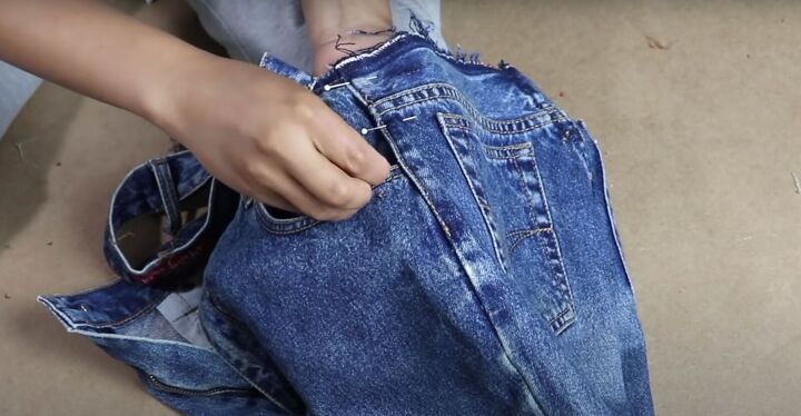 how to take in jeans the proper way for a perfect fit, How to take in the waist of jeans by hand