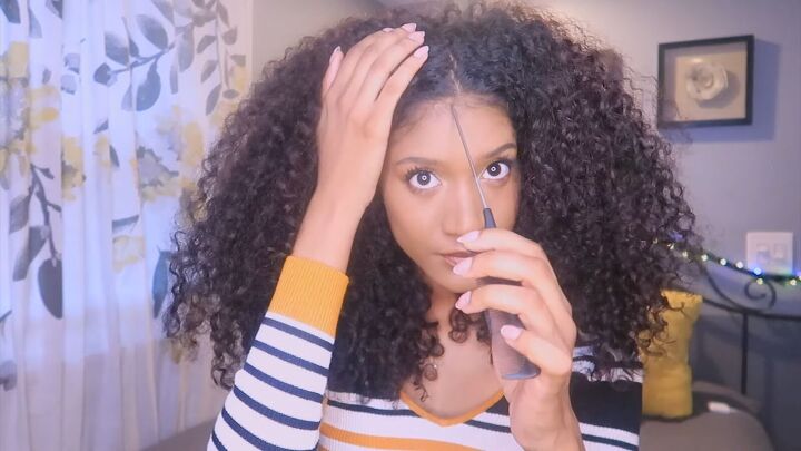 how to easily make use diy perm rods at home, Parting hair in the middle with a comb