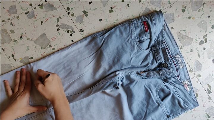 how to make cut off jean shorts skirts super easy tutorial, Marking the jeans ready to cut