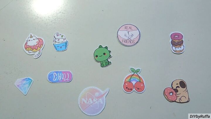 how to make cute diy pins with resin glitter inspired by tumblr, Cutting out the paper designs