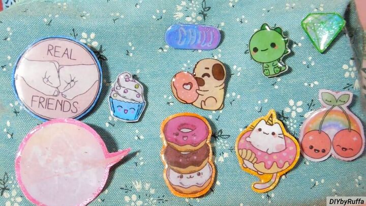 how to make cute diy pins with resin glitter inspired by tumblr, DIY resin pins in cute designs