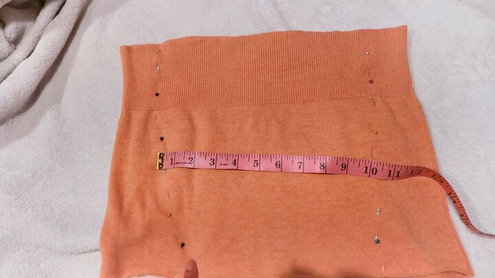 2 fun easy thrift flip ideas making matching sets from old clothes, Measuring and pinning the side seams