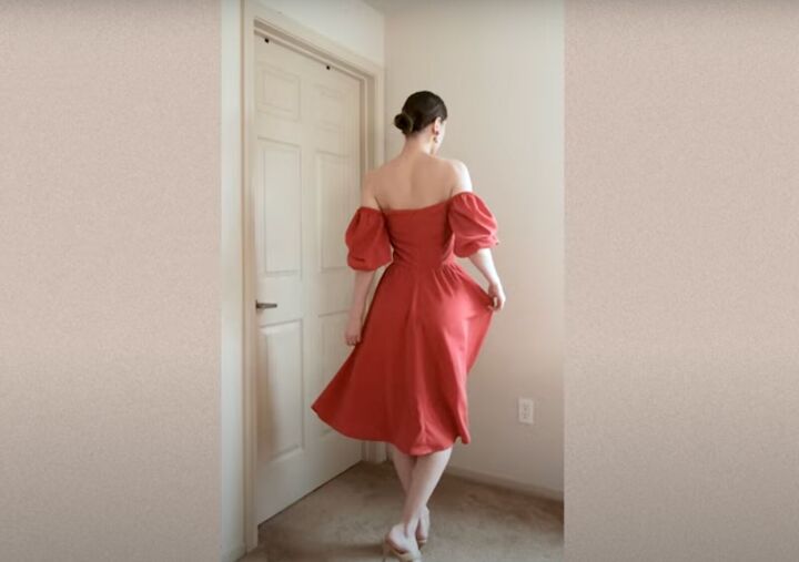 how to sew a romantic vintage inspired puff sleeve dress, Back of the puff sleeve dress