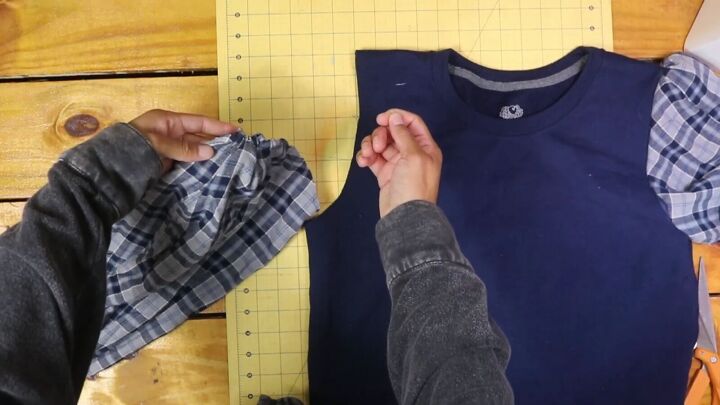2 easy diy sweatshirt refashions making bandana flannel sleeves, Gathering the fabric at the armhole