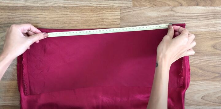 how to make a diy sexy dress that s perfect for a valentine s date, Measuring the width of the top