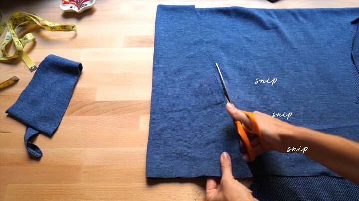 how to make a bell sleeve top from scratch in 6 simple steps, Cutting the other side symmetrically