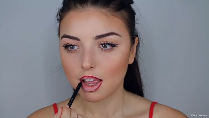 how to do effortlessly sexy red valentine s day makeup, How to do a Valentine s Day makeup look