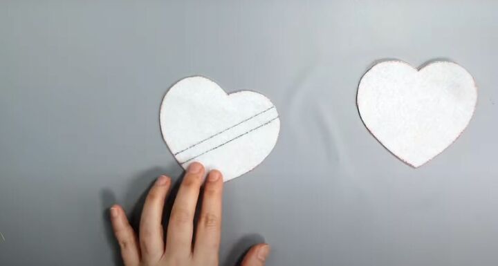want to sew a valentine s day gift try this mini heart pouch tutorial, Marking the interfacing with lines