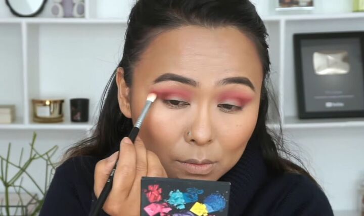 get ready for love with this glamorous pink valentines makeup look, Easy Valentine s Day makeup